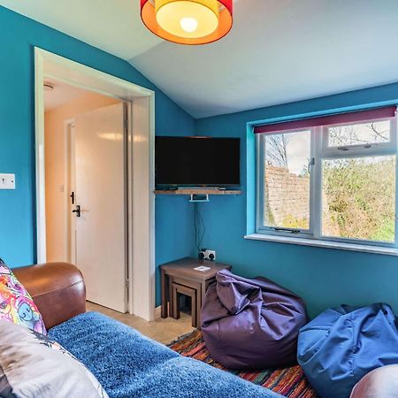 4 Bed Property In Hastings 85519 Guestling Esterno foto
