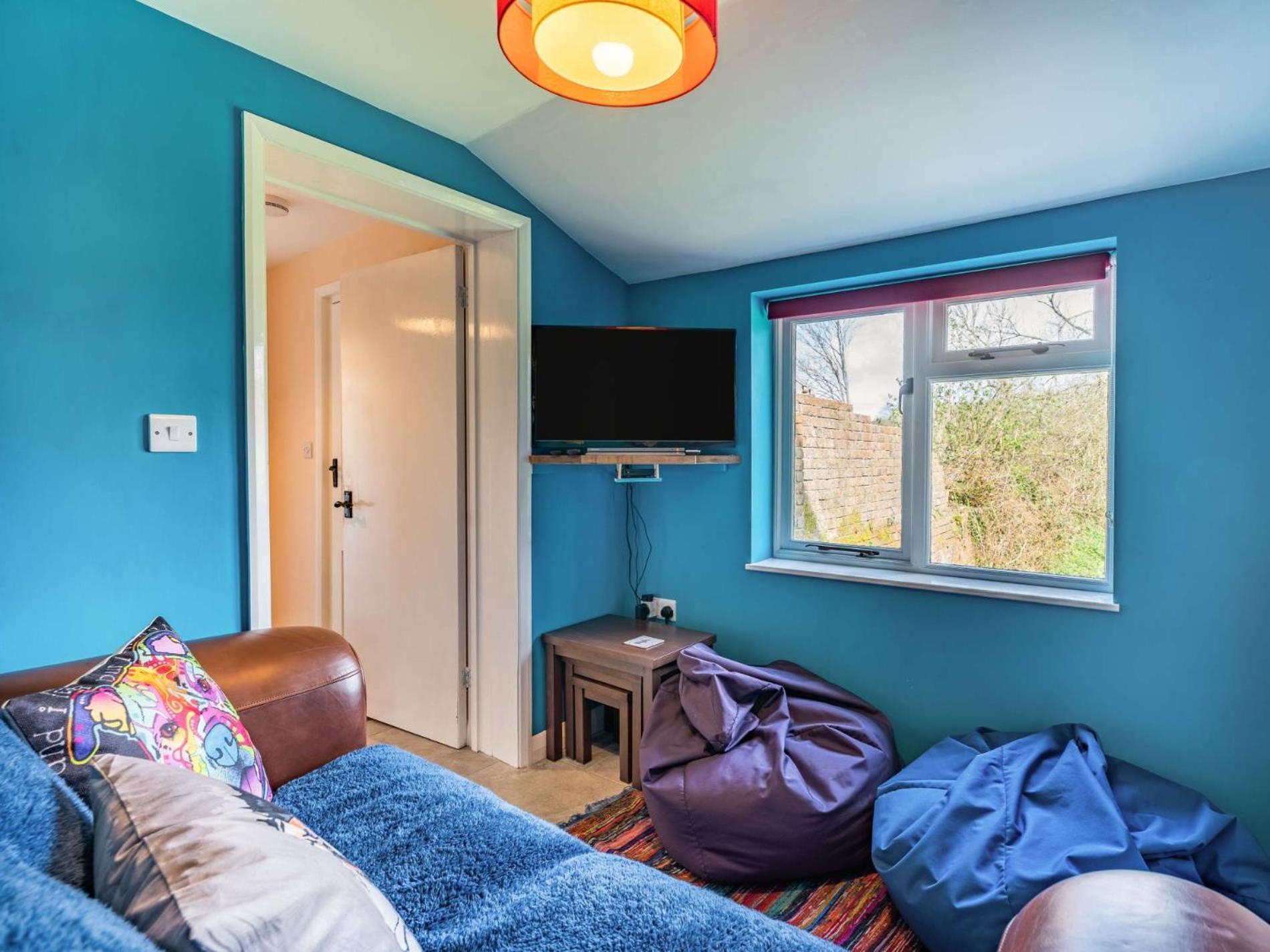 4 Bed Property In Hastings 85519 Guestling Esterno foto