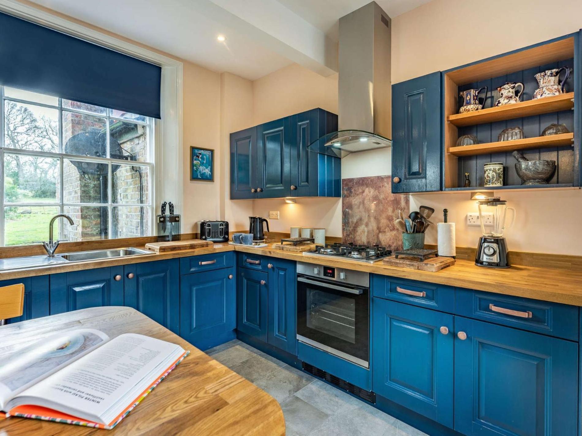 4 Bed Property In Hastings 85519 Guestling Esterno foto