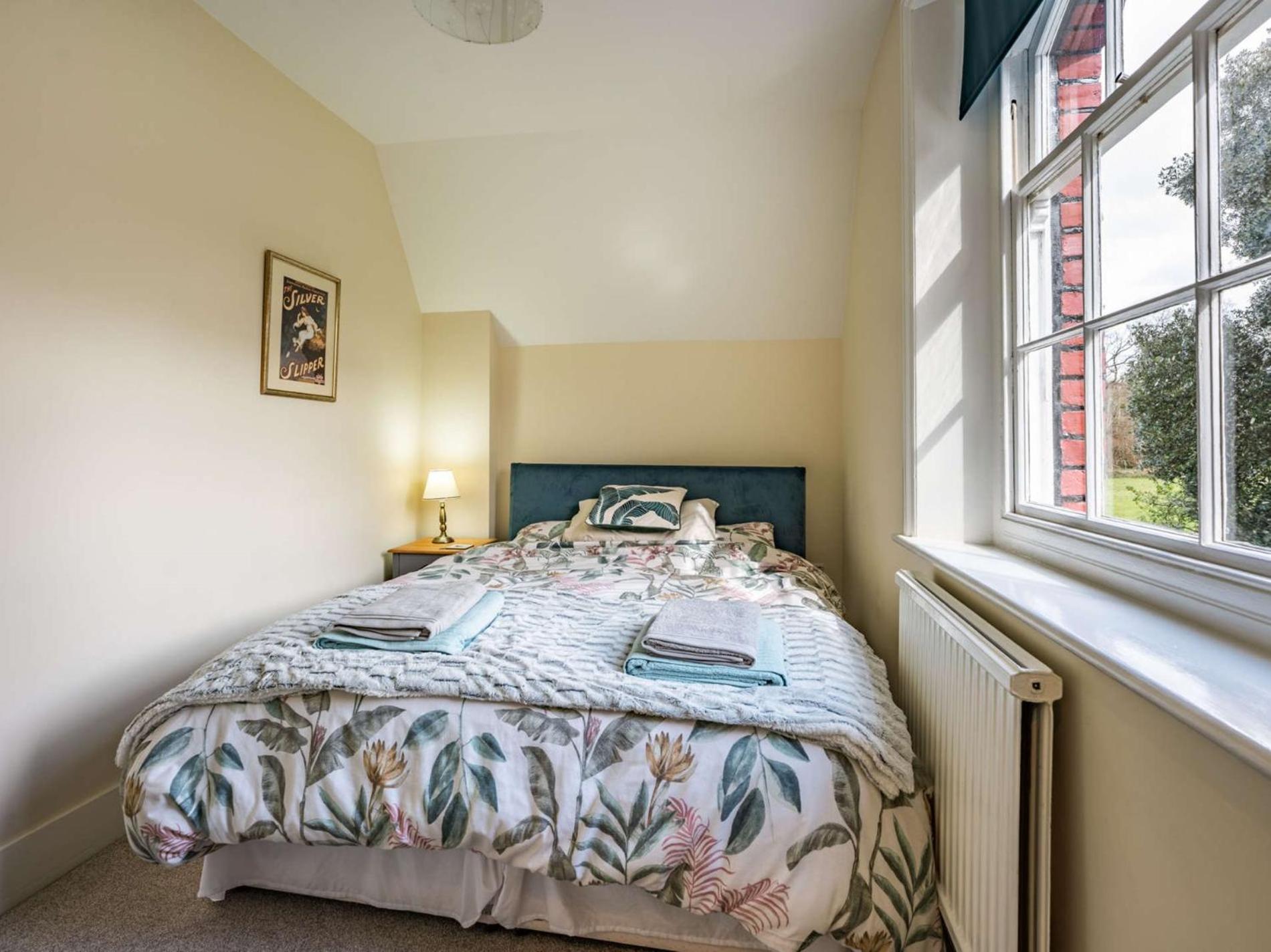 4 Bed Property In Hastings 85519 Guestling Esterno foto