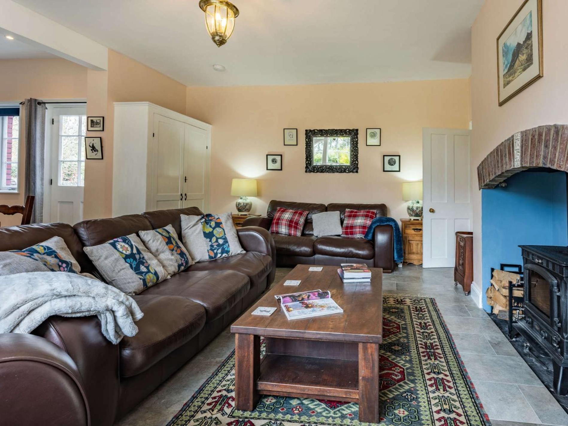 4 Bed Property In Hastings 85519 Guestling Esterno foto