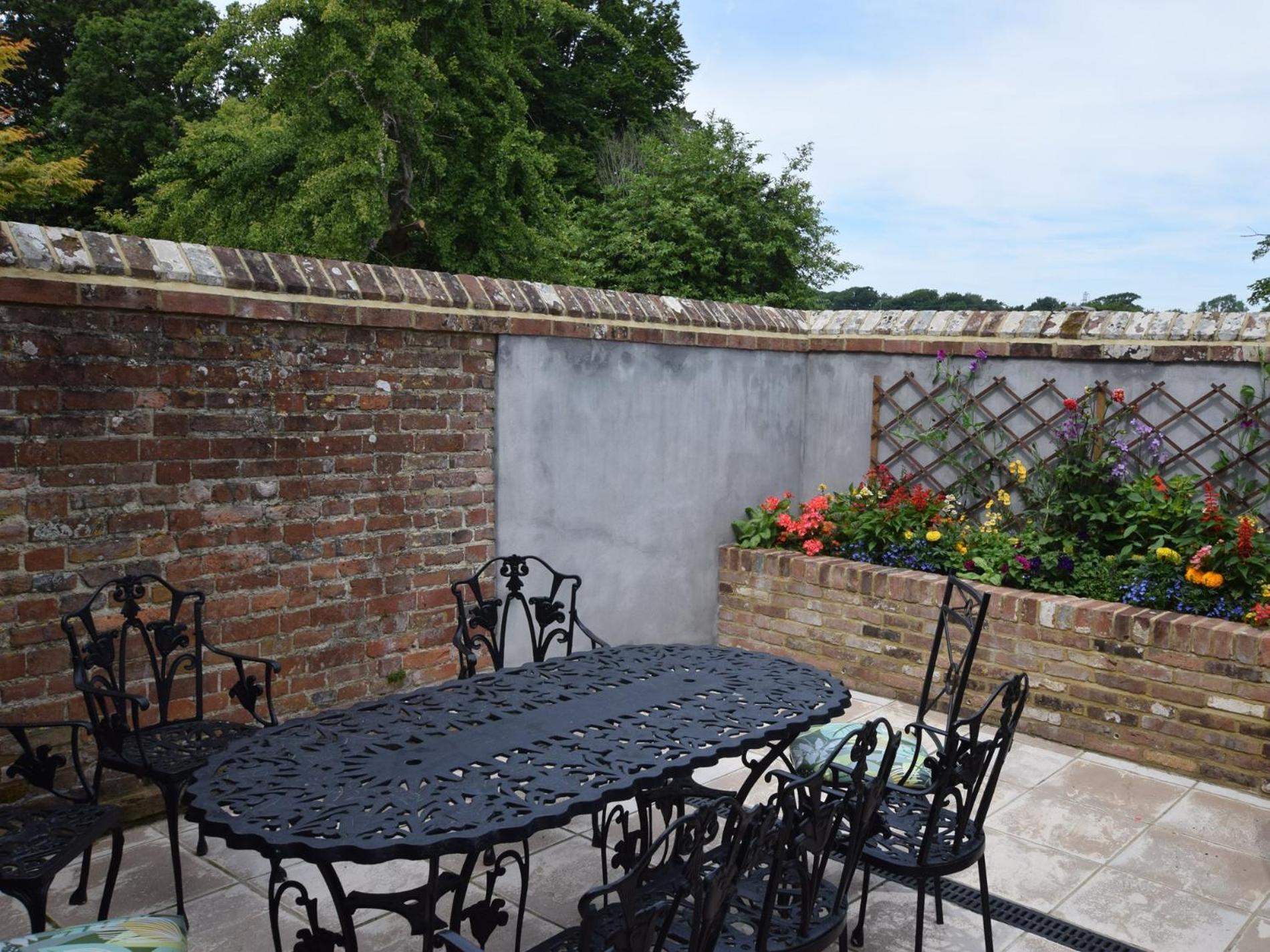 4 Bed Property In Hastings 85519 Guestling Esterno foto