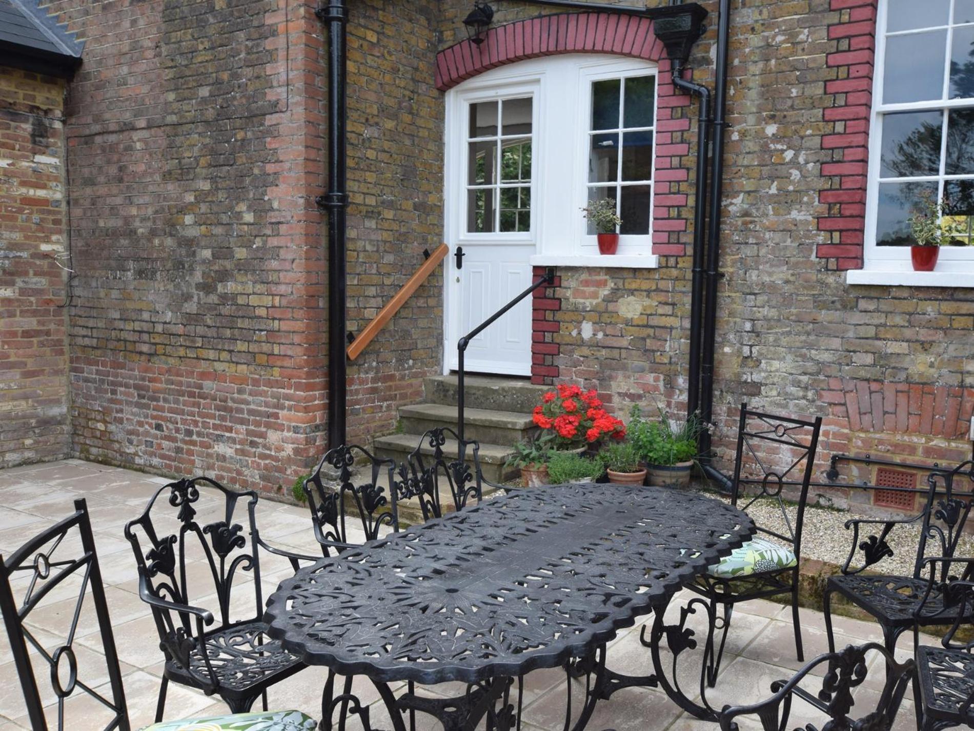 4 Bed Property In Hastings 85519 Guestling Esterno foto